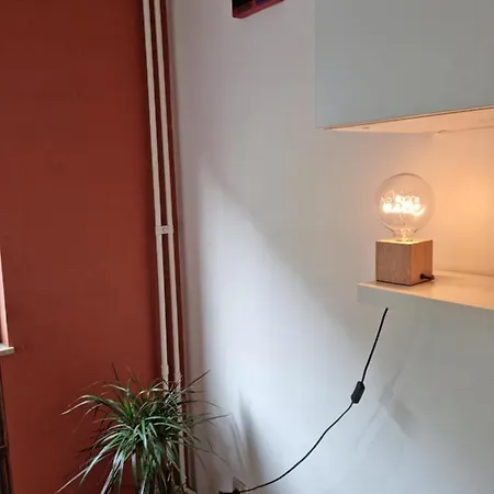 Studio Flat A Daire Charleroi